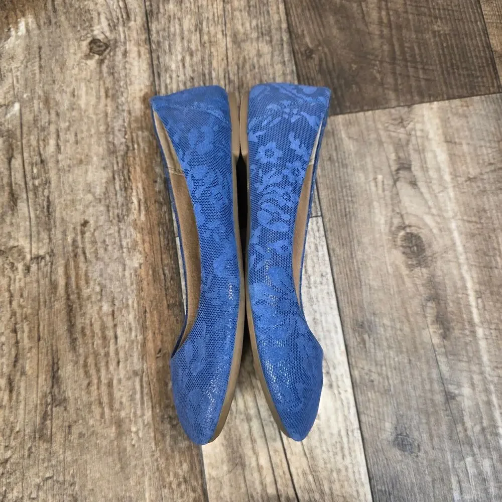 BOC Born Balet Flat Blue Size 7 Snakeskin Print